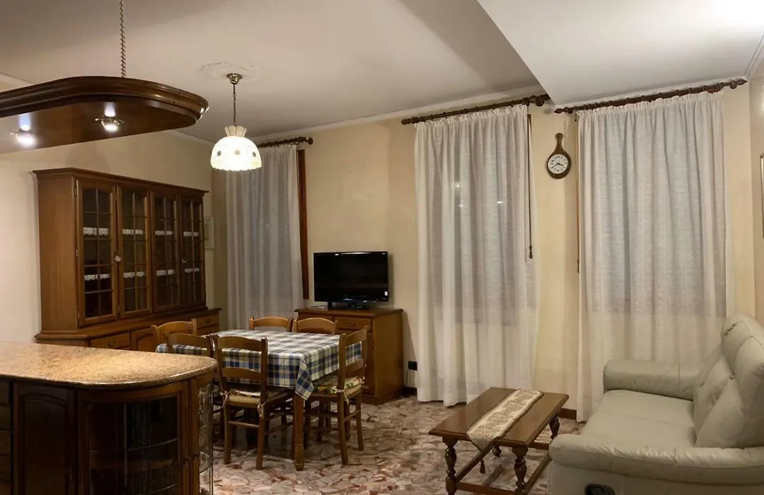 Gio'S House-1